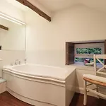 Syke Hawkshead