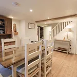 Syke * Hawkshead